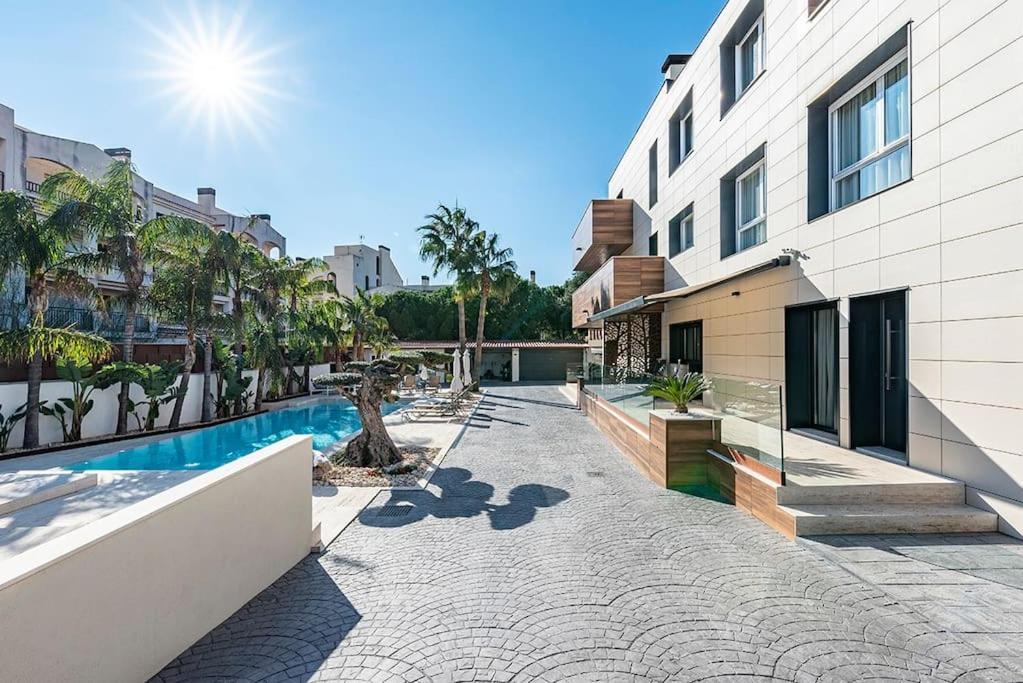 Appartement 5 Stelle Piscina, Jacuzzi, Wifi - 2 Min Dal Mare à Miami Playa Extérieur photo