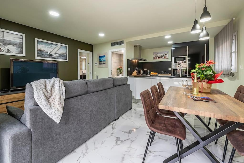 Appartement 5 Stelle Piscina, Jacuzzi, Wifi - 2 Min Dal Mare à Miami Playa Extérieur photo
