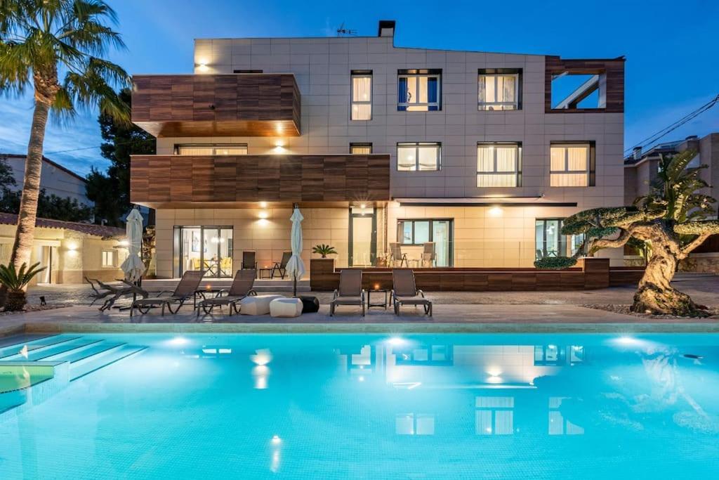 Appartement 5 Stelle Piscina, Jacuzzi, Wifi - 2 Min Dal Mare à Miami Playa Extérieur photo